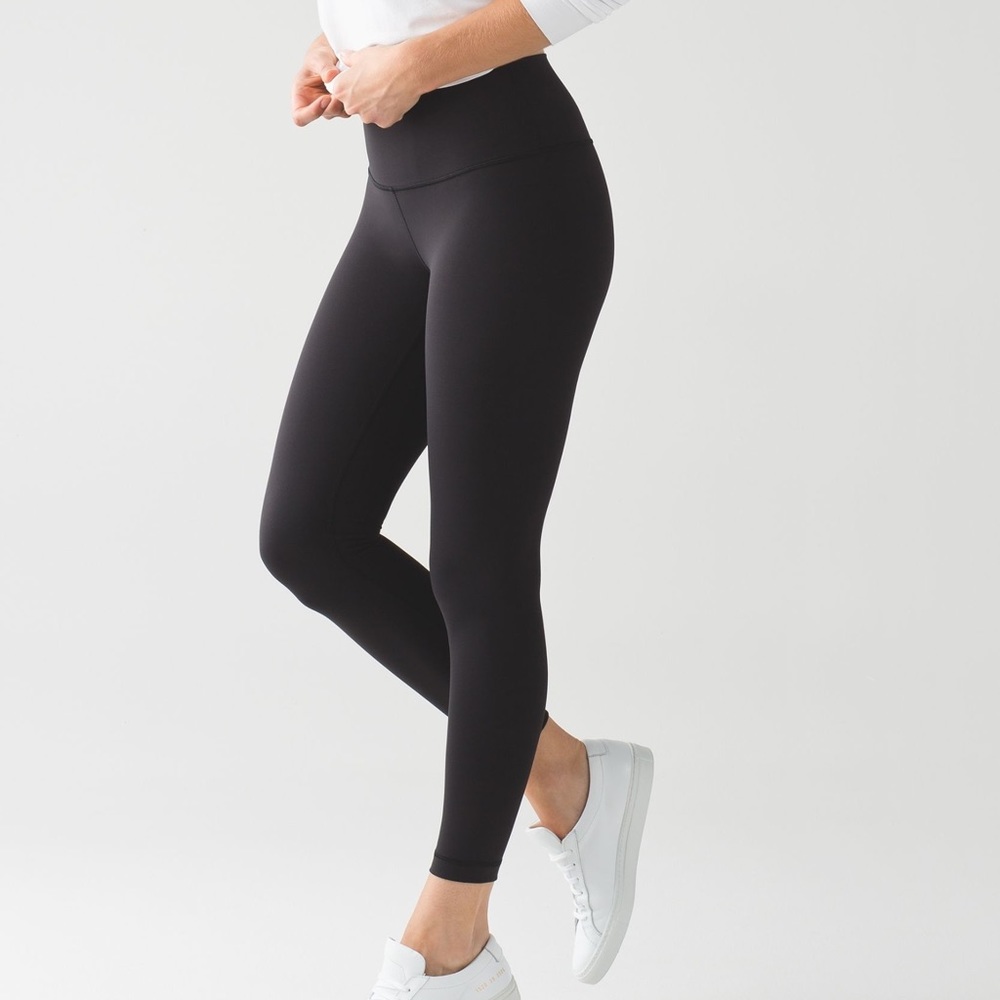 Lululemon High Times Luxtreme - 8 Black 7/8 length